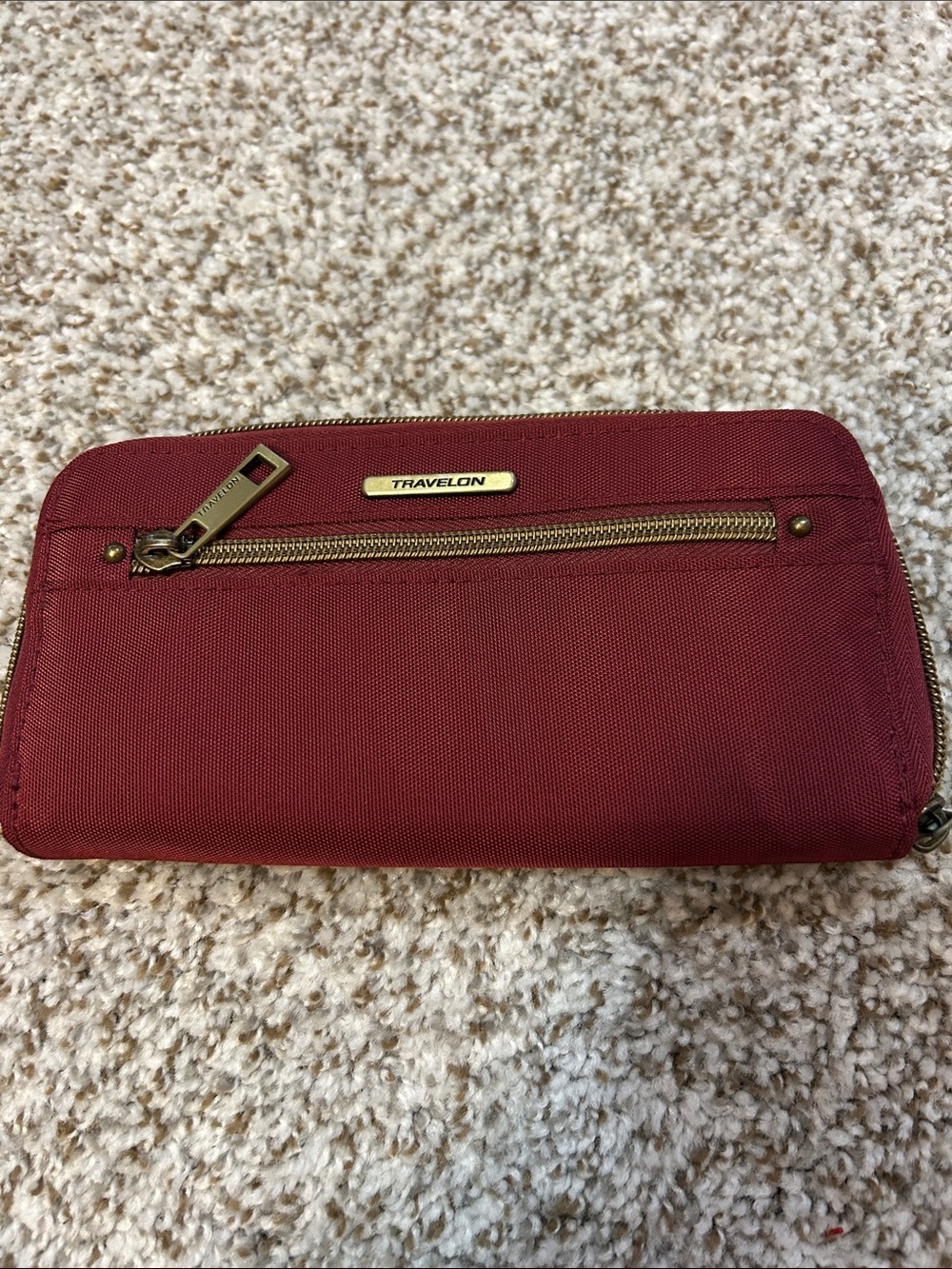 Travelon Burgundy Zip Wallet with Front Pocket NEVER USED